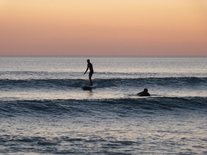 SURF EN SOIREE HOURTIN PLAGE GIRONDE