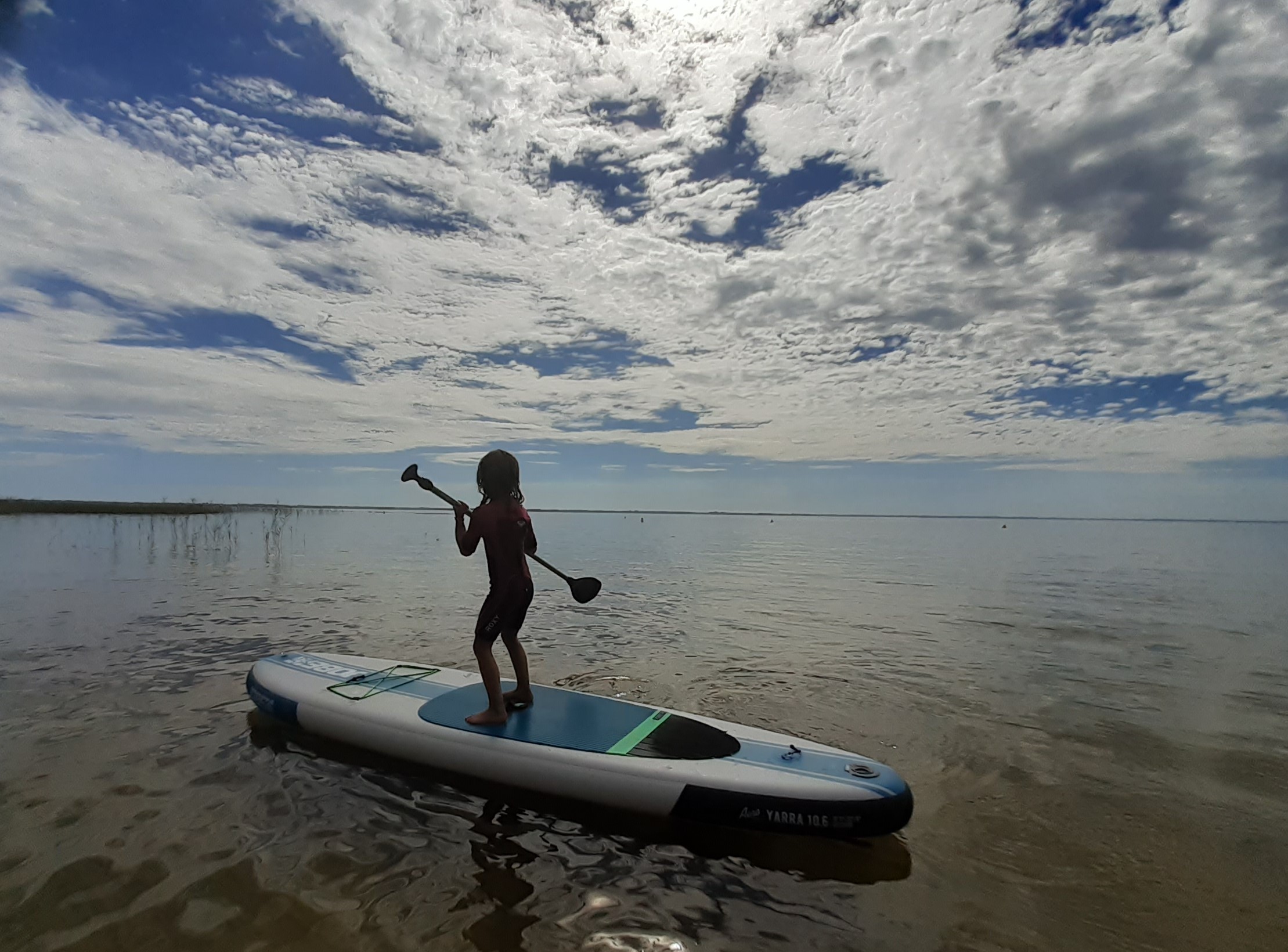 STAND UP PADDLE SUR LE LAC D HOURTIN